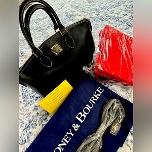 NWOT Dooney & Bourke Saffiano Dome Satchel